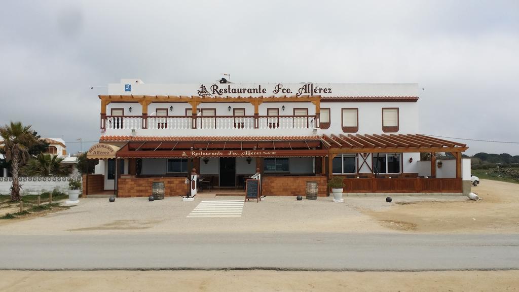 Hostal El Alferez Вьер де ла Фронтера Экстерьер фото